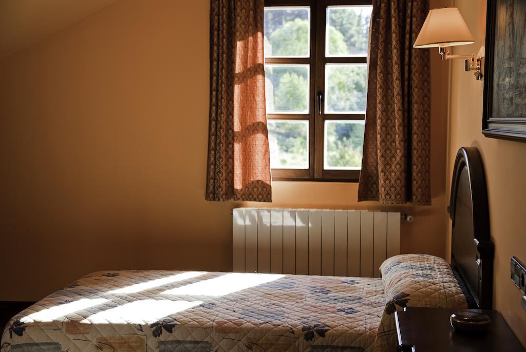 Haras Aritza Hotel Охедо Стая снимка